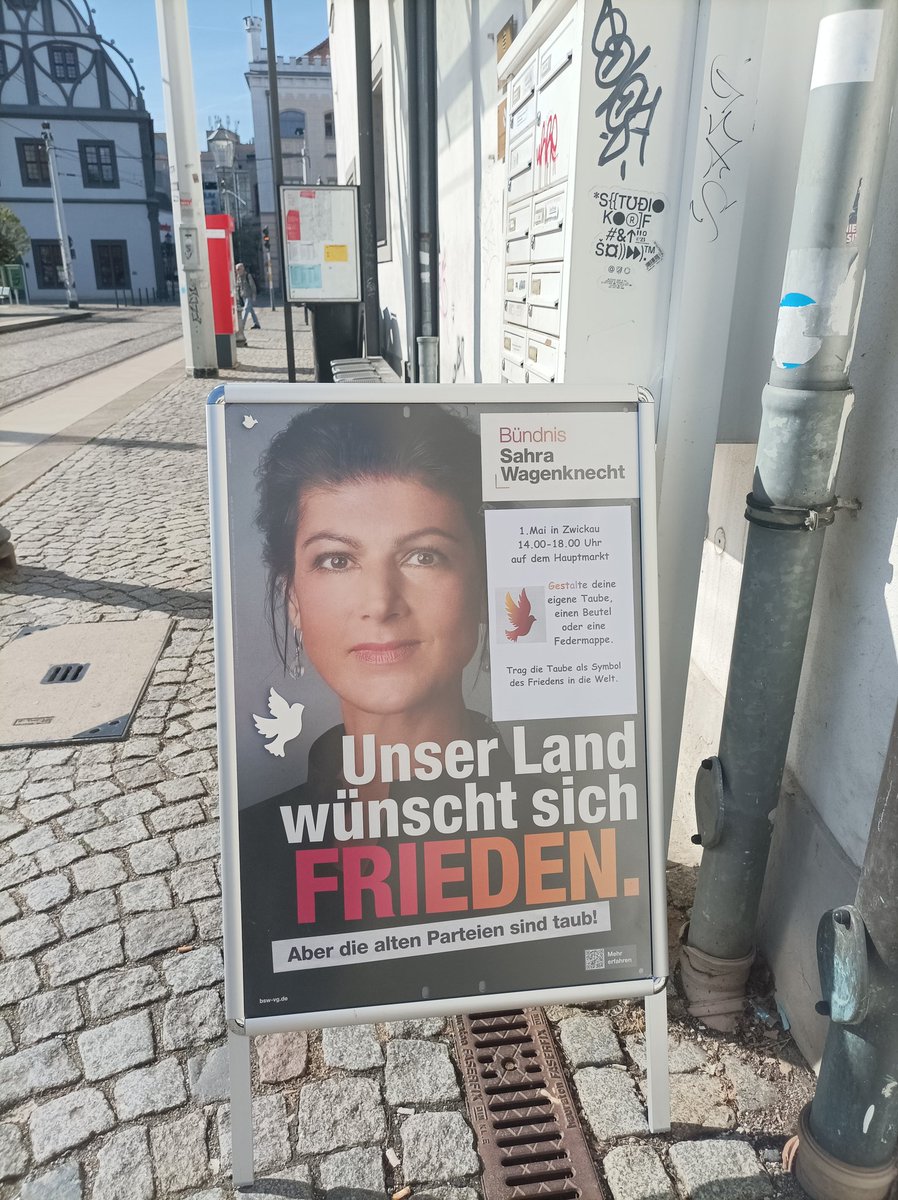 denkansatz_2607's tweet photo. Wir machen den 1. Mai auch zum Tag des #Friedens.

Von 14.00 - 18.00 Uhr 
Auf dem Hauptmarkt in #Zwickau 

Gestalte deine eigene Taube, einen Beutel oder eine Federmappe.

Trag die Taube als Symbol des Friedens in die Welt.

#BSW einzige große Friedenspartei 

Den auch keine #Arbeiter sollte gezwungen werden Bomben zu produzieren, die #Kinder in #Gaza zerfetzen.

#1Mai #1Mayo