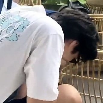 “work lang”                                  “i think so”