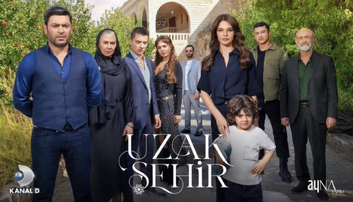 TvDunyasii's tweet photo. Geçen hafta tüm gruplarda en çok izlenen dizi #UzakŞehir oldu. 👏🧿 https://t.co/J49aV3SiAp