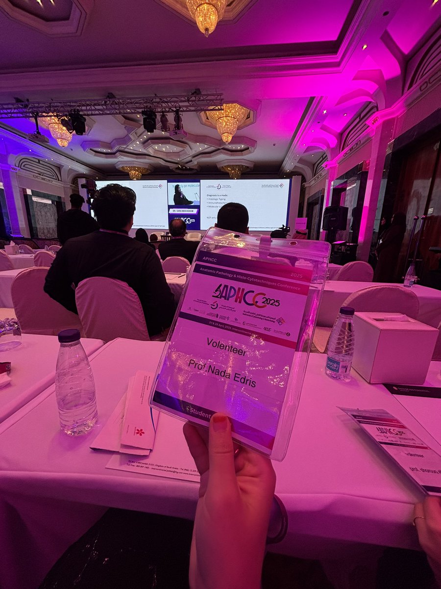 𓆩NADA𓆪 tweet media