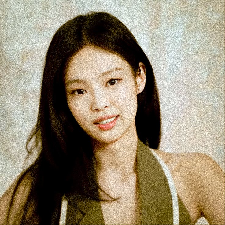 jnkcvnty's tweet photo. it's jennie 🤍 https://t.co/9YUrOF7tGD