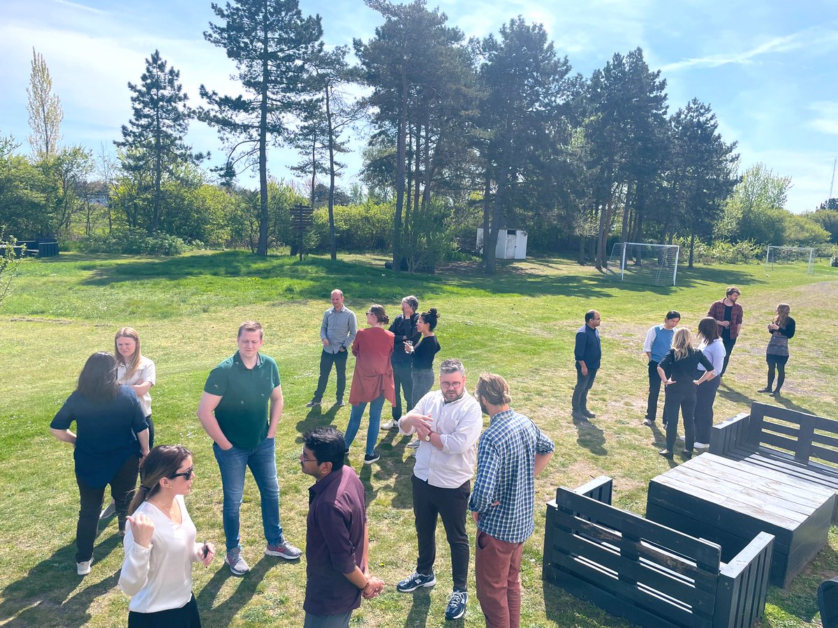 Enjoying a break in the beautiful settings before restarting another session on research communication!

#LFIN