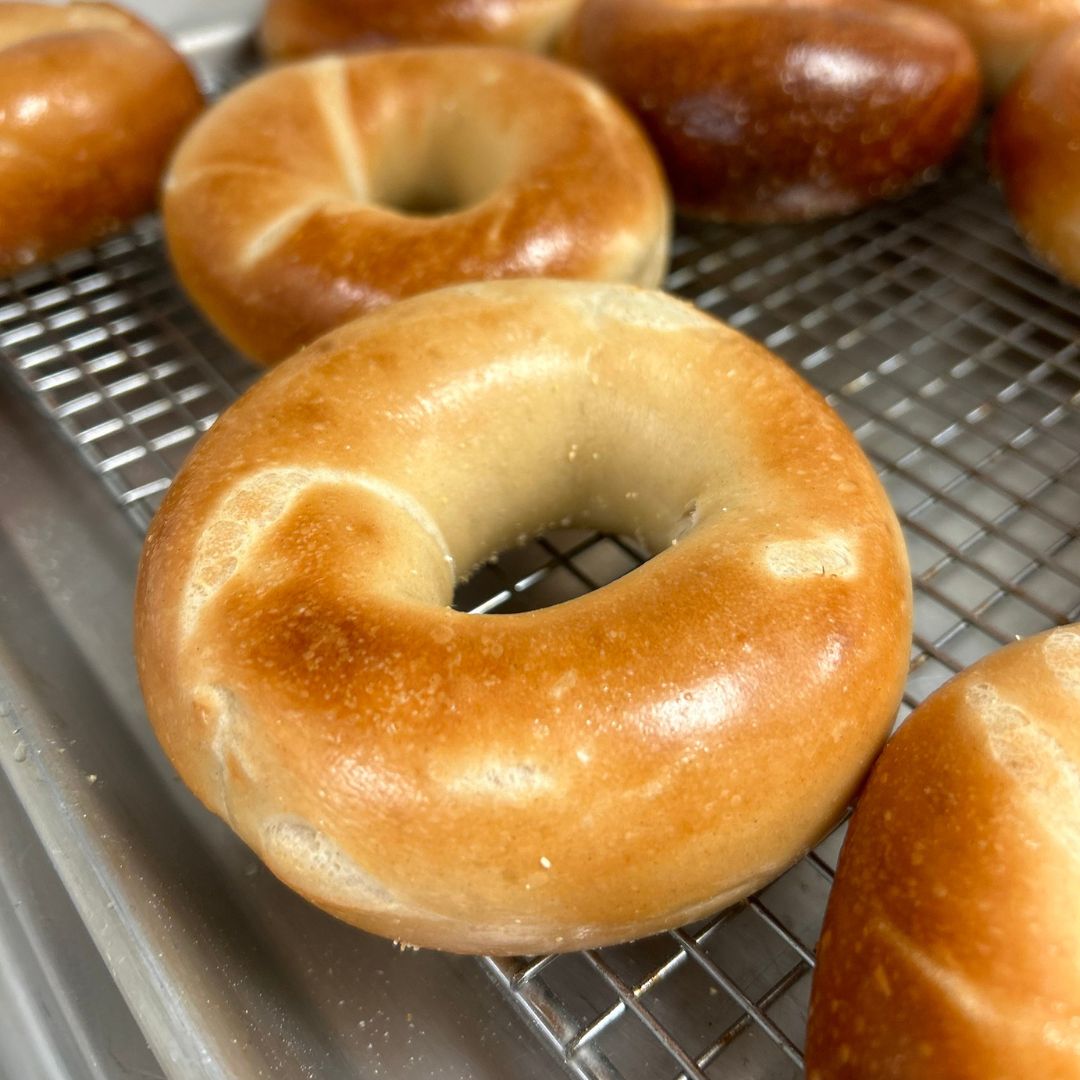 Jewish Light (@stljewishlight) on Twitter photo 🥯 Lefty's Bagels opening a second location, near the <a href="/JCCSTLouis/">The J - St. Louis</a> 🥯 stljewishlight.org/news/news-loca… 🥯 Lefty's Bagels opening a second location, near the <a href="/JCCSTLouis/">The J - St. Louis</a> 🥯 stljewishlight.org/news/news-loca…