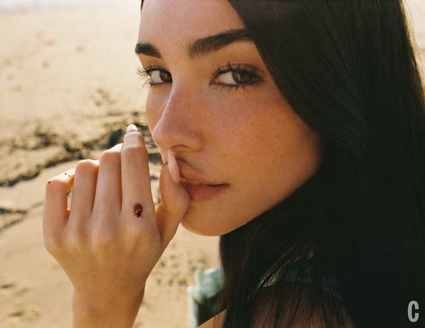 PopBase's tweet photo. Madison Beer’s third studio album is set to drop later this year. (via Cosmopolitan) https://t.co/9bPRgpcd4q