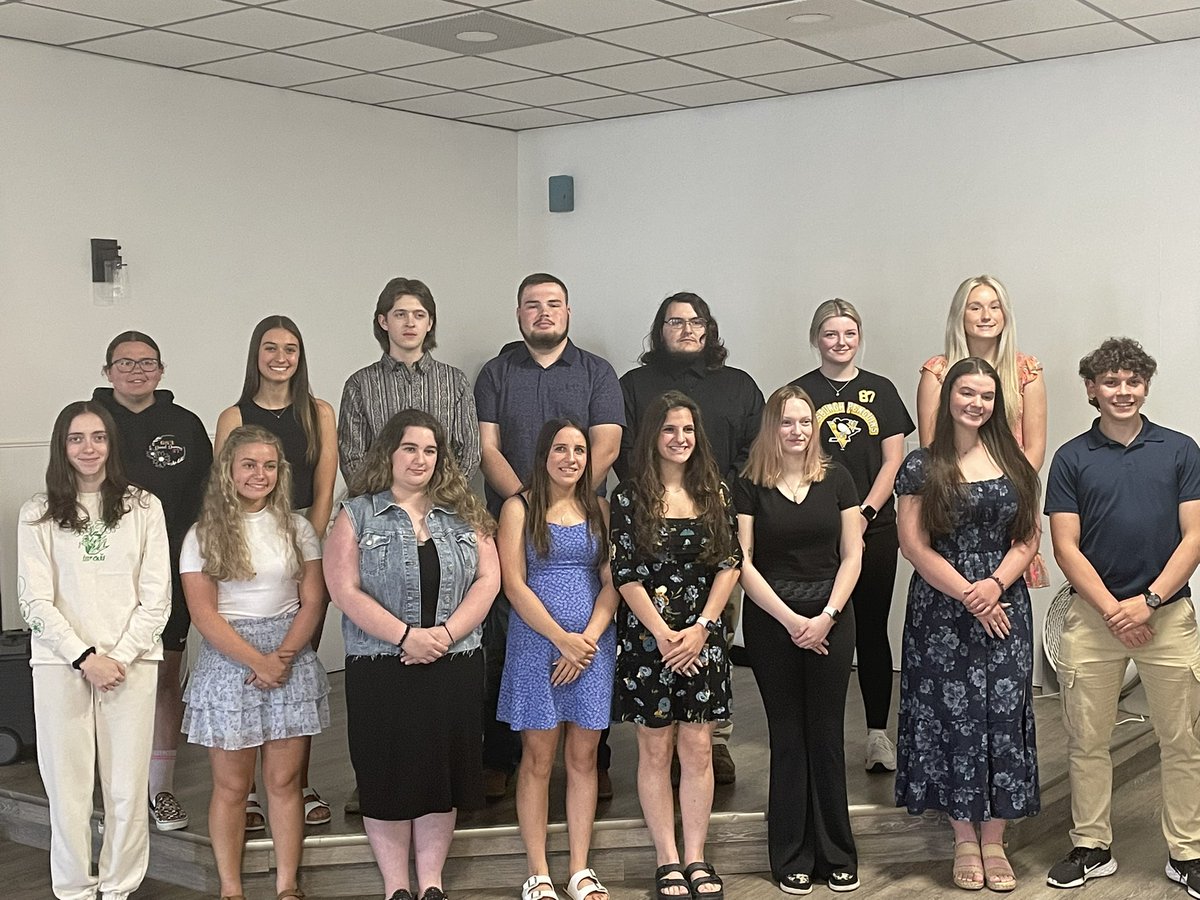 Thank you to the Sewickley Township Area Business and Civic Association for hosting the annual Outstanding Students in Education Luncheon at the Herminie VFW.  Also, thank you to Sen. Kim Ward’s office and all the local businesses for their donations and support! 💚🩶🧡