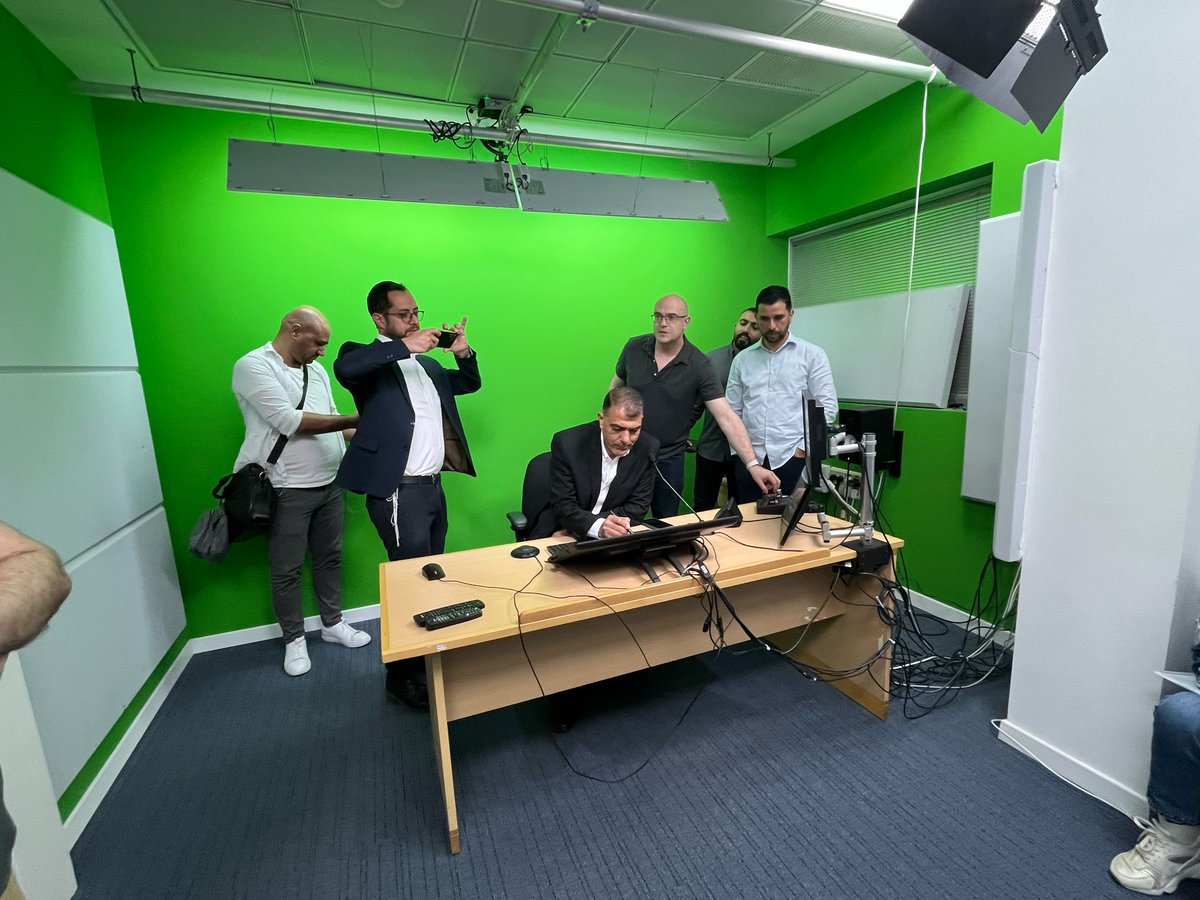 The Open University האוניברסיטה הפתוחה העמוד הרשמי tweet media