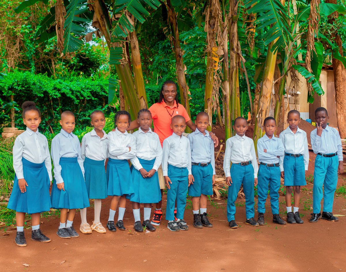 FreeGenerationA's tweet image. Nothing come by lucky..
Hard working 
Investment 
Praying hard
Motivation and determination 
Focus
These might be the key to success 
Yes lucky might be there but not all the time.. sometimes the results of lucky does not stay for long..!
#WeBelieveInChanges 
#TeamFreeGeneration