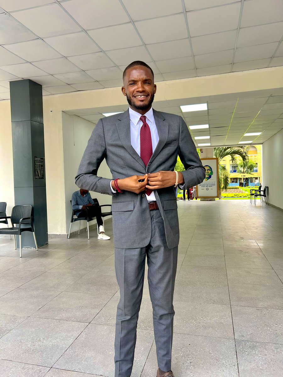 DKazeka's tweet photo. Blue monday is designed by what’s happening last weekend. Red tie 💯 https://t.co/mdYLWQOiED