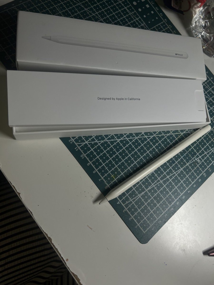 Defcanin's tweet image. [ฝากขาย✨] Apple pencil gen 2 มือสอง
✰ ใช้งานได้ปกติ อุปกรณ์ครบกล่อง
✰ ตำหนิ: รอยไหม้ตามภาพ

🏷️ 1,999.- [ส่งฟรี]

📍ติดต่อผู้ขาย Line: tontoey111151

#ปากกาไอแพด #applepencilมือสอง #ipadมือสอง #ปากกาไอแพดมือสอง #ApplePencilมือ2 #ไอแพดมือ2 #ส่งต่อหนังสือเตรียมสอบ