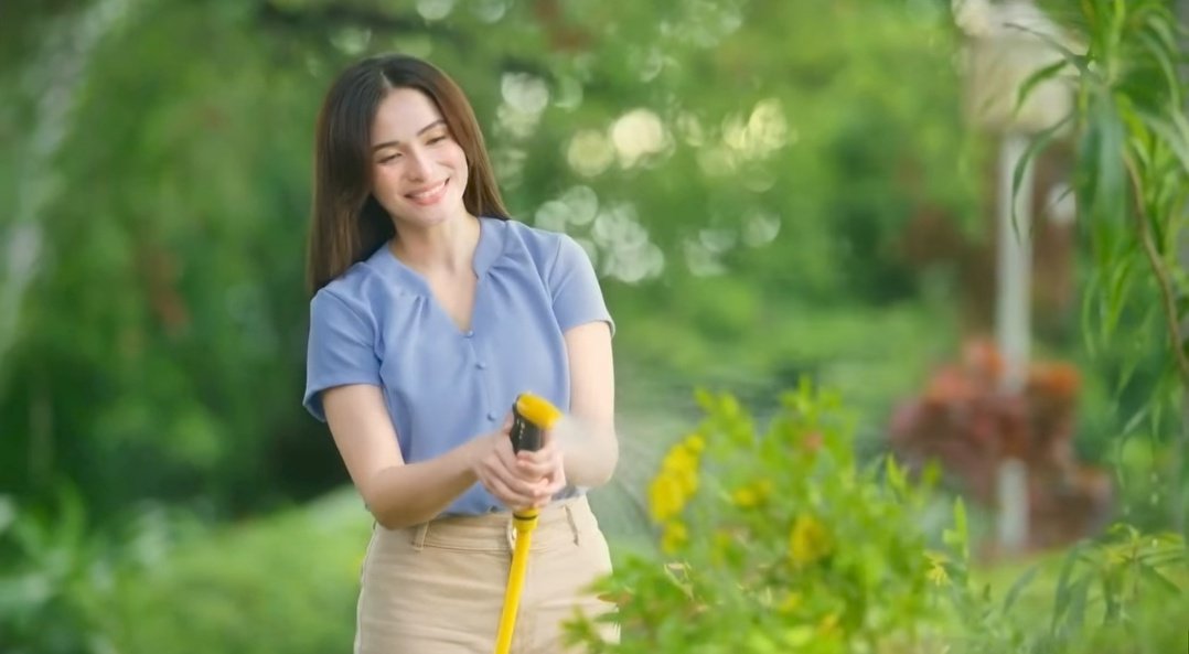 supportjennylyn's tweet photo. New major endorsement for The Ultimate Star Jennylyn Mercado and her super cute little girl Dylan Ho. 

#Similac
@MercadoJen https://t.co/i8zvIUZB7c