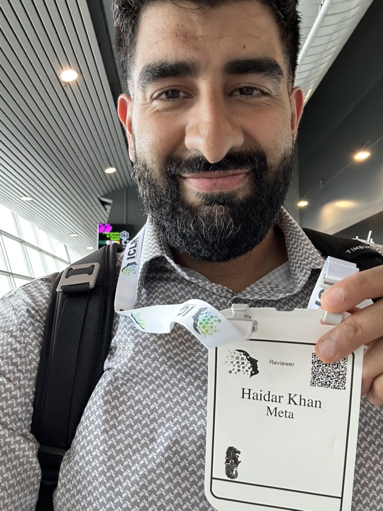 haidarkk1's tweet image. What a blast! Farewell @iclr_conf and Singapore.
Thanks for the great hospitality @sbmaruf !