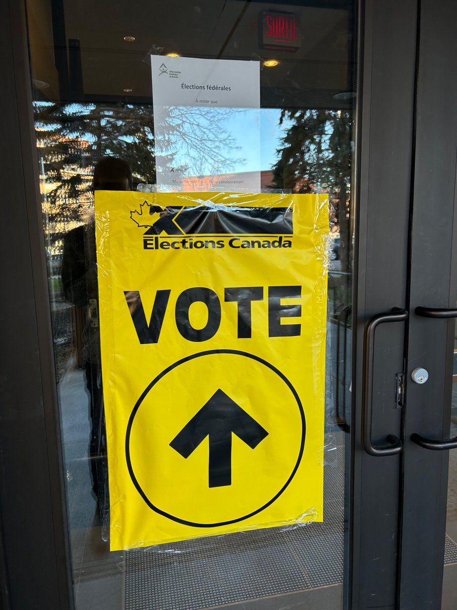 joshindig's tweet photo. Election Day in Canada🍁 https://t.co/z7nqTeqROT