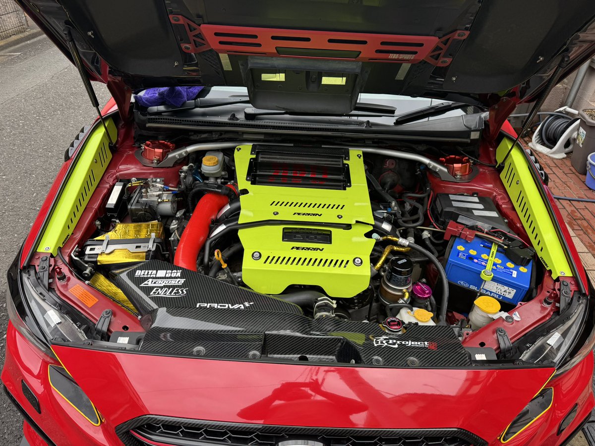 kumakuma161013's tweet photo. 今日は久しぶりにS4を洗車して、エンジンルームも拭きあげました。
#VAG #S4 #prova #近藤エンジニアリング #avo #perrin #varis #zerosport #deltabox https://t.co/x0gCO5E2Fm