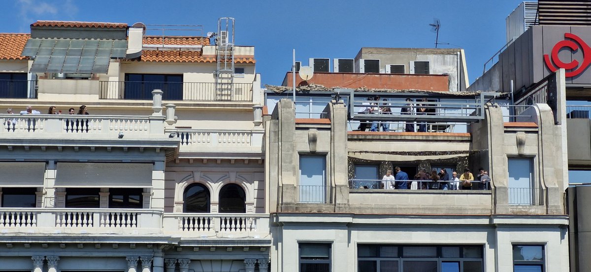 SrRibasRebull's tweet photo. Doncs es confirma que sí que era setmana curta. https://t.co/S6Rbv90hfi