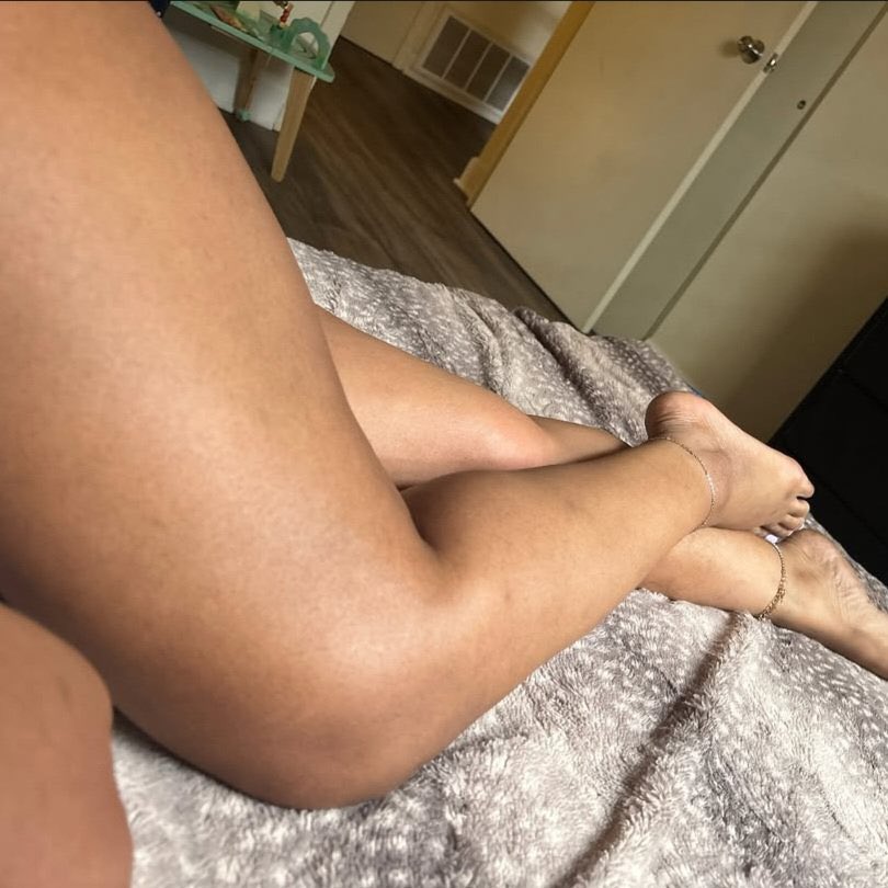 Are  we still following each other or ?if yes drop them handles 🥰