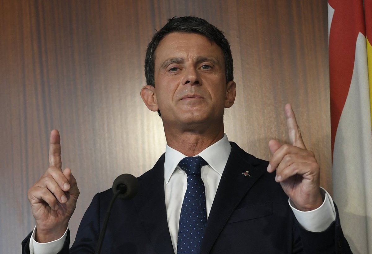#Espagne panne de courant en Espagne... Manuel Valls propose son aide... :" lors de ma candidature à la mairie de Barcelone j'ai tellement brassé de l'air que je peux fournir de l'électricité à tout le pays
