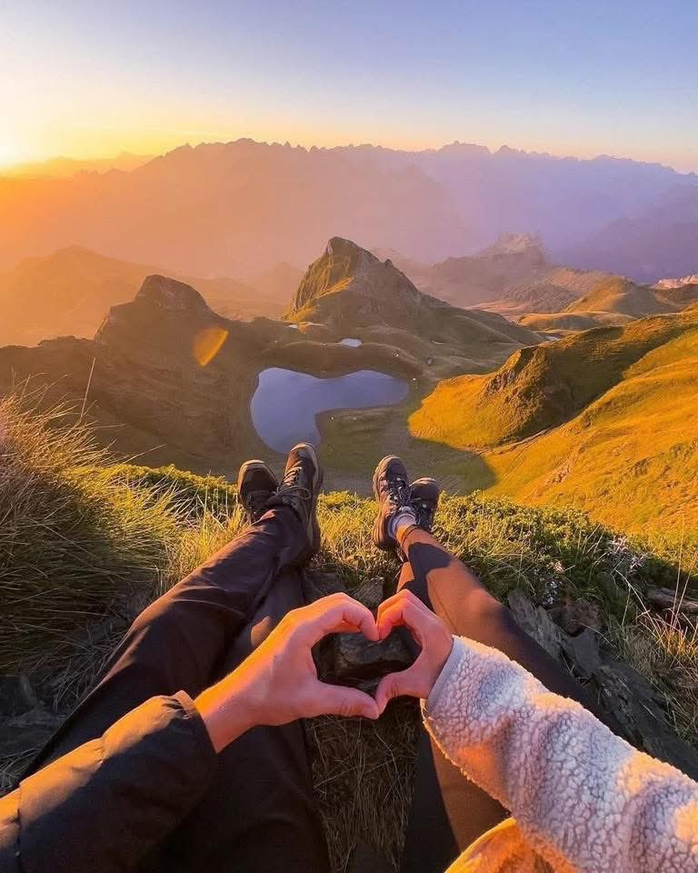 Сайхан амраарай 
#GoodNightfriends