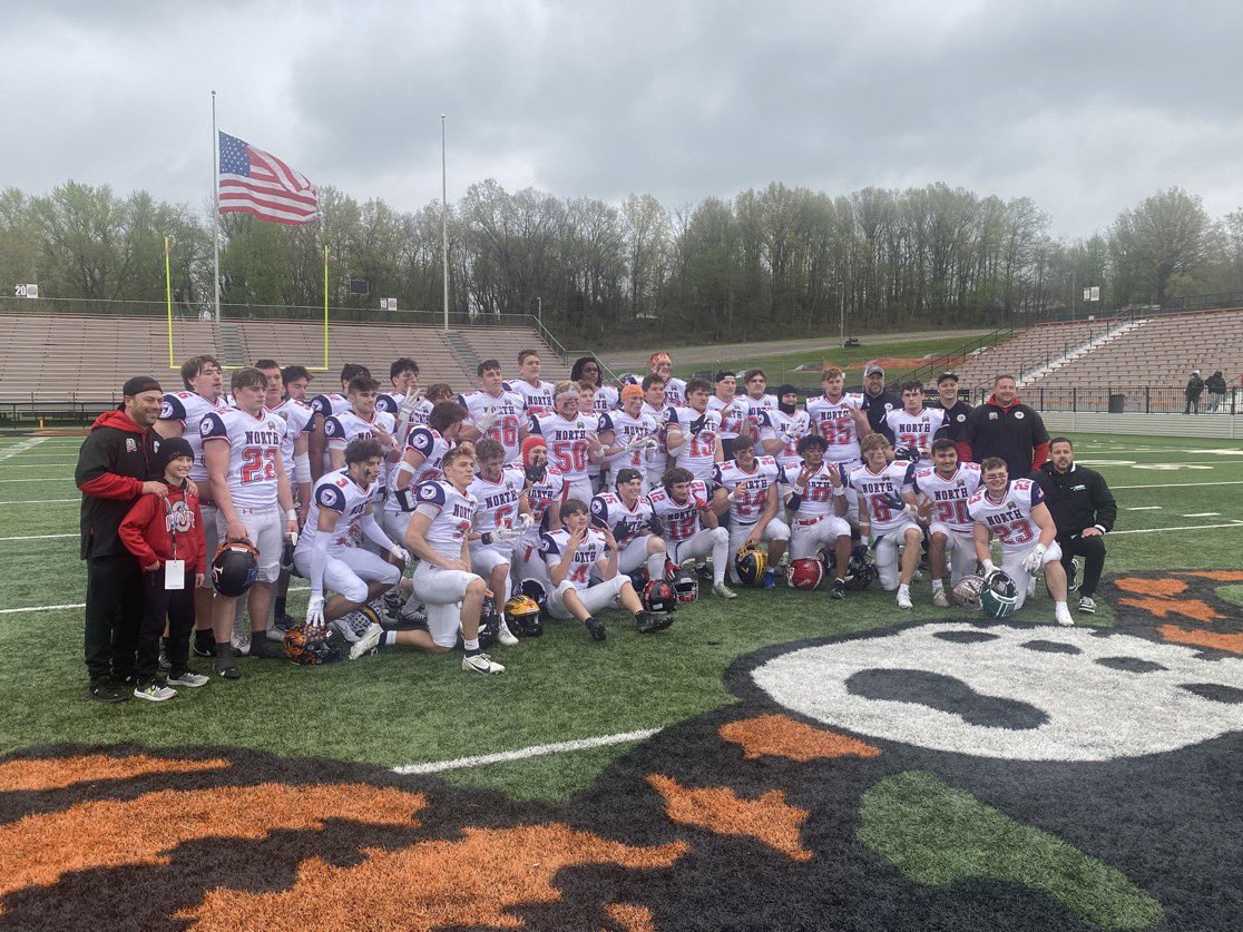 Good guys win!
North - 10
South - 6