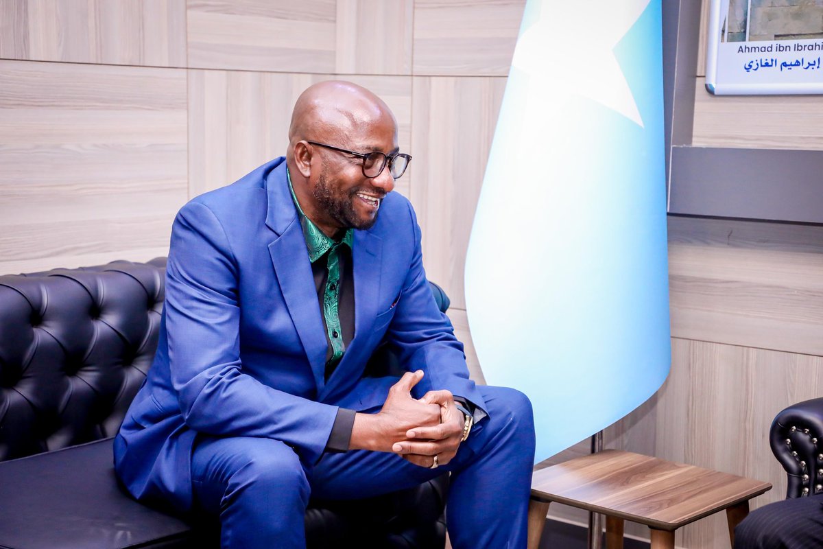 I had the pleasure of meeting Mr. Rahmon, the recently appointed interim Special Representative of the Chairperson of the African Union Commission (SRCC) for🇸🇴, in my office. I extended my congratulations on his new role &amp; engaged in a discussion about enhancing our collaboration