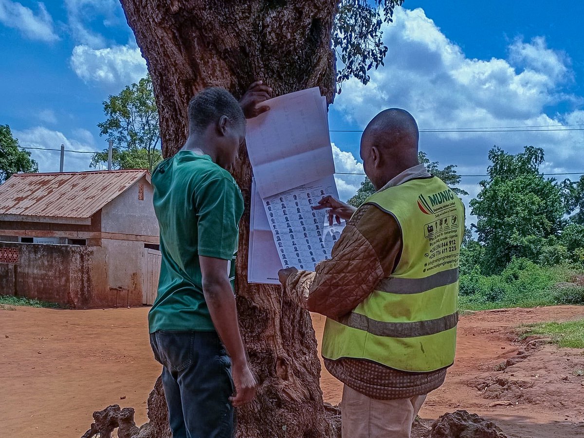 UgandaEC's tweet photo. PICTORIAL 📸
The Display of the National Voters Register is ongoing across the country, from 8:00 AM to 6:00 PM daily. We encourage all eligible voters to visit their designated display centers and verify their details to ensure a smooth voting process.

Your vote starts with verification.
#NVRDisplay2025