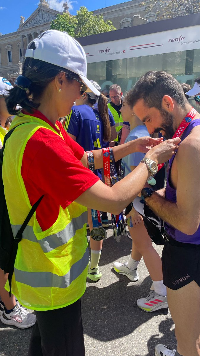Grupo_Envera_'s tweet image. 🔝 #MAPOMArunners

Ha sido una alegría poder recibiros tras la línea de meta junto a todos los voluntarios de @AD_MAPOMA.

Fue un placer formar parte de este sueño deportivo en el que la inclusión ha tenido un papel muy importante.