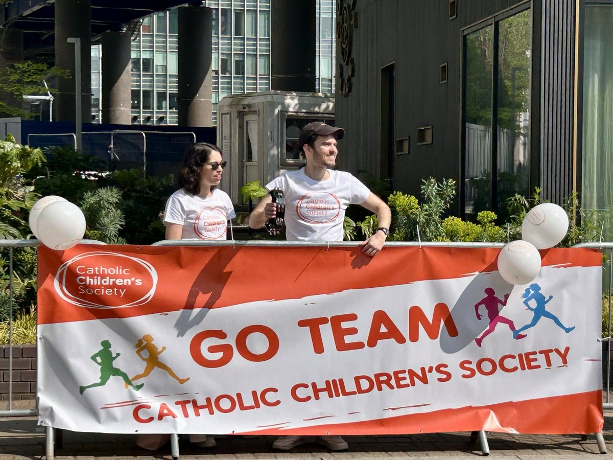 CathChildW's tweet image. What an incredible day at the #LondonMarathon! A huge congratulations to our 8 amazing runners who conquered 26.2 miles and helped raise vital funds for CCS. We are so proud of you and grateful for your passion, strength and spirit! 
#TeamCCS #MarathonHeroes