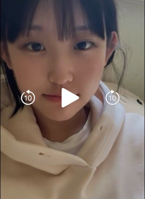 か tweet media