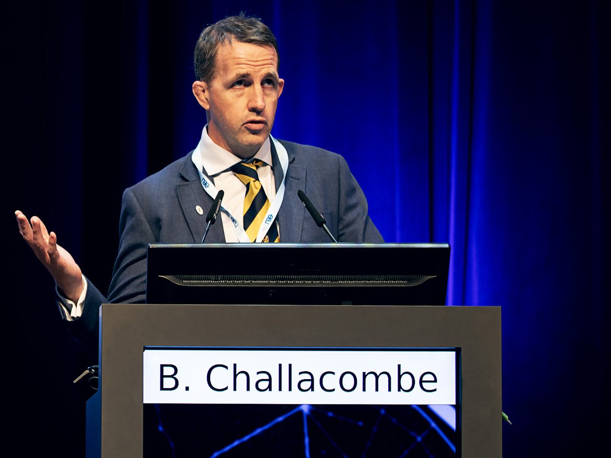 European Association of Urology (EAU) (@uroweb) on Twitter photo London gears up for #ERUS25, <a href="/benchallacombe/">Ben Challacombe</a> gives a sneak preview: “Great to be able to showcase both new robotic surgical techniques and new robotic platforms in the same dynamic meeting”. Registration and abstract submission currently open!
erus.uroweb.org/london-gears-u… London gears up for #ERUS25, <a href="/benchallacombe/">Ben Challacombe</a> gives a sneak preview: “Great to be able to showcase both new robotic surgical techniques and new robotic platforms in the same dynamic meeting”. Registration and abstract submission currently open!
erus.uroweb.org/london-gears-u…