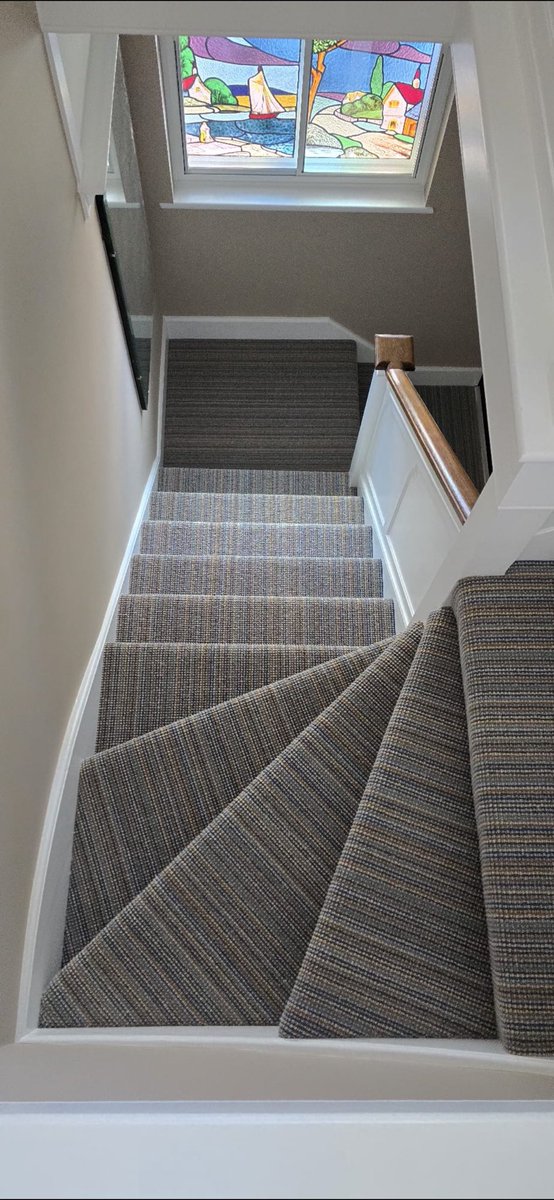 Transform your home with the elegant Africa striped carpet by Elements —supplied and fitted by Deco Floors.🏡 

📞 020 8364 4637
✉️ sales@decofloors.co.uk

Oakwood Address
169 Bramley Road, Oakwood, London, N14 4XA