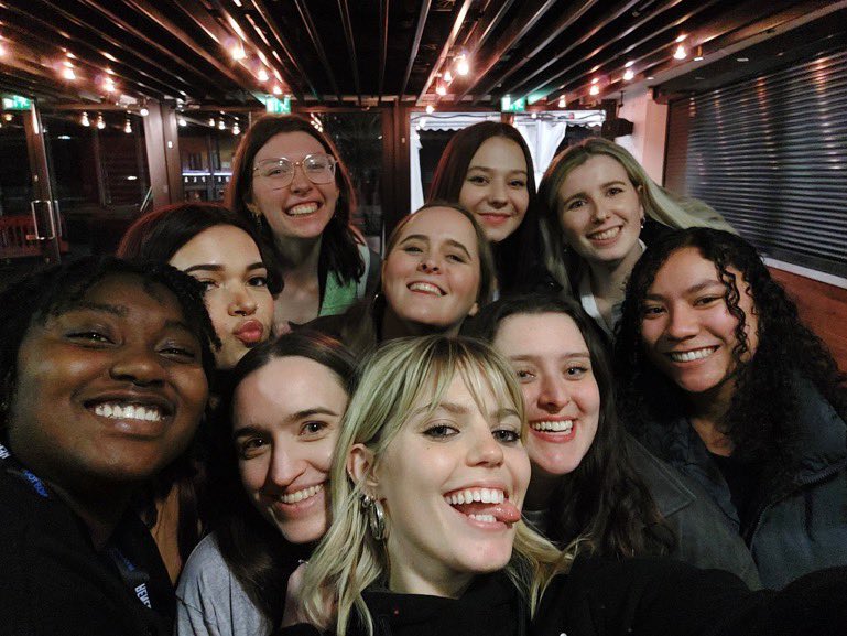 reunion incoming x