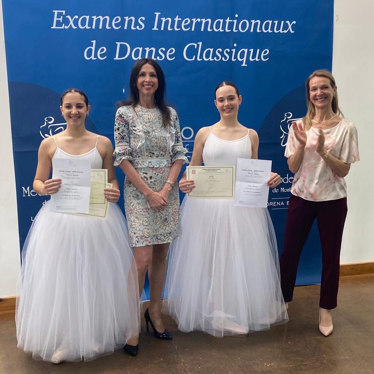 Lorena Baricalla (@lorenabaricalla) on Twitter photo Our company <a href="/PromoartMCP/">PromoArtMCP</a> supports the evolution of young dancers till the professional ranking with the donation of scholarships for the Summer Workshop of the “Méthode Russe de Monte-Carlo de Lorena Baricalla”.
Here with the Producer <a href="/genovese_tino/">tino genovese</a> and the young winners Our company <a href="/PromoartMCP/">PromoArtMCP</a> supports the evolution of young dancers till the professional ranking with the donation of scholarships for the Summer Workshop of the “Méthode Russe de Monte-Carlo de Lorena Baricalla”.
Here with the Producer <a href="/genovese_tino/">tino genovese</a> and the young winners