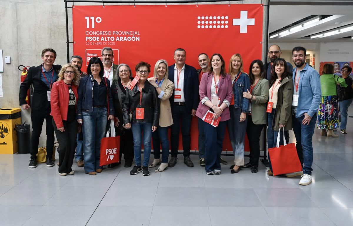 ✍️ Nueva página en el #PSOEAltoAragón con el #11Congreso adelante <a href="/fsabes/">Fernando Sabés</a> #ElenaCasaus <a href="/LCANALES76/">Lorena Canales</a> <a href="/marceliglcua/">Marcel Iglesias Cuartero</a> 

💪 Seguimos construyendo el presente y el futuro juntos, para cada rincón de nuestra provincia #Huesca y así pronto un #Aragón mejor con <a href="/Pilar_Alegria/">Pilar Alegría</a>  ¡Con el