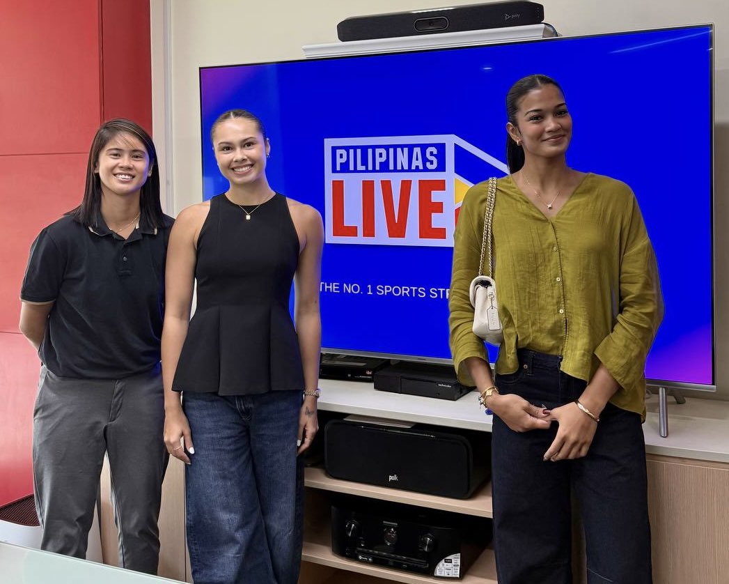 vmgasia's tweet photo. Exciting things ahead for Vanie, Fifi, and Deanna with @PilipinasLive! ๐๐ผโค๏ธ Stay tuned! โจ
#VanieGandler #FifiSharma #DeannaWong #VMGTalent https://t.co/zbQbWfAqbU