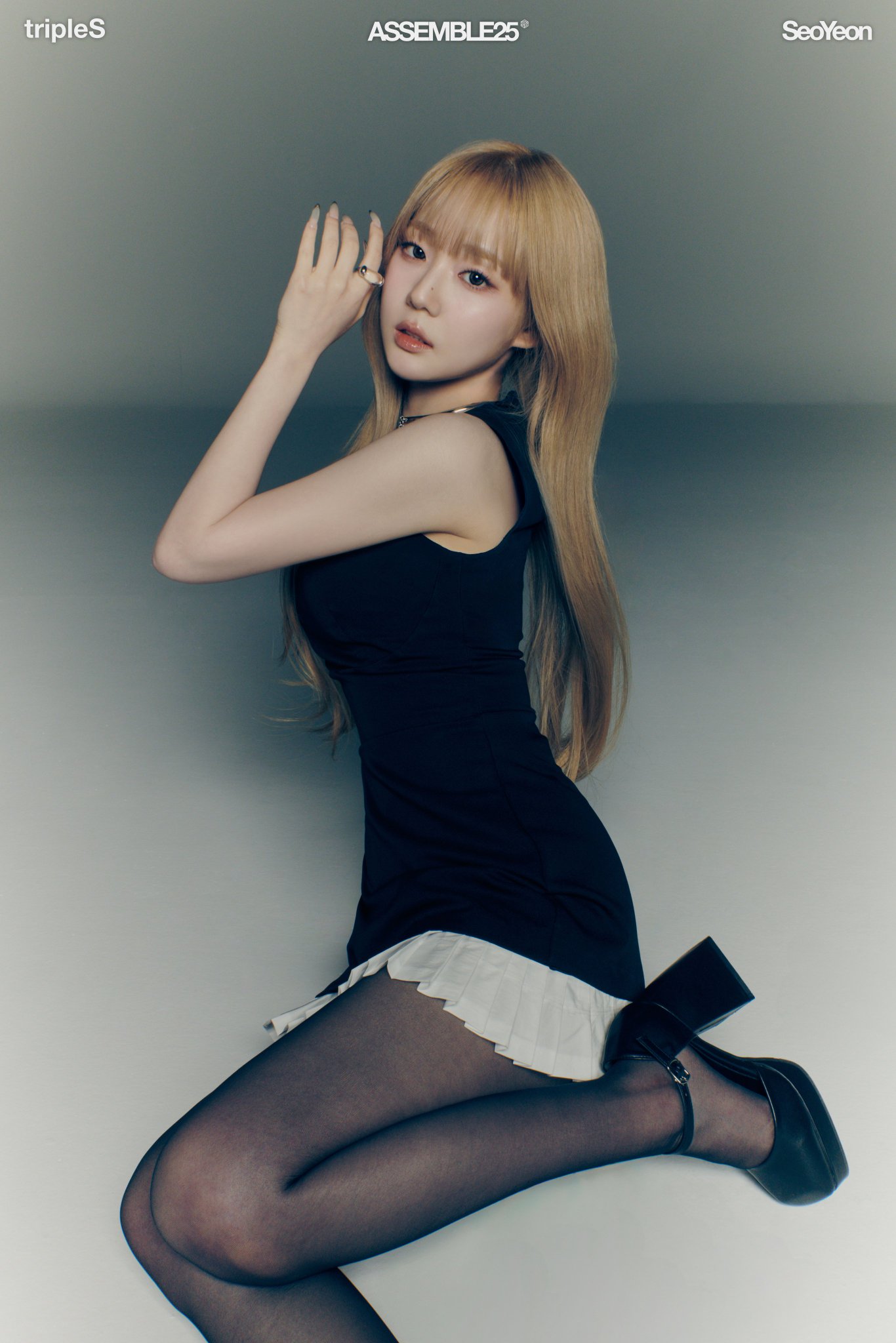 GpnMD30bIAAltGr.jpg:large