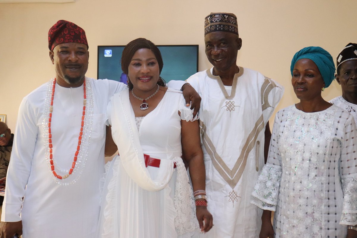 FAREWELL PAPA AYO ADEBANJO 

My great Constituents, I was privileged to be part of the Night of Tributes for our dear Pa Ayo Adebanjo, organised by The Labour Party Lagos State, at his residence.