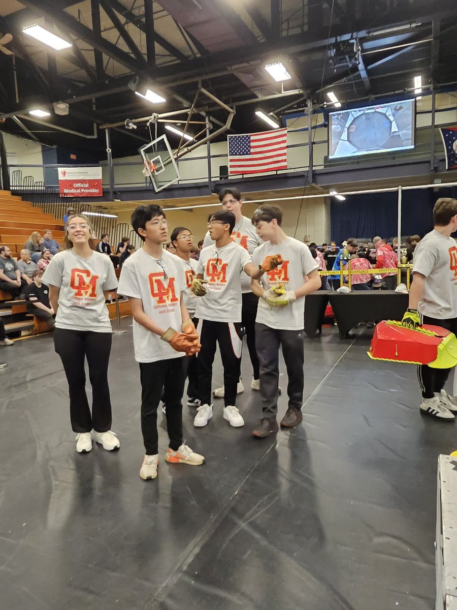 MooneyFamily's tweet photo. Cardinal Mooney’s Gladiators placed 4th at Saturday’s RoboBots competition in their debut! Shack Attack battled tough, and the team showed amazing skill, teamwork, and innovation. Congrats to our students and mentors on an incredible first run! #MooneyFamily #RoboBots #STEAM https://t.co/azprtb3427