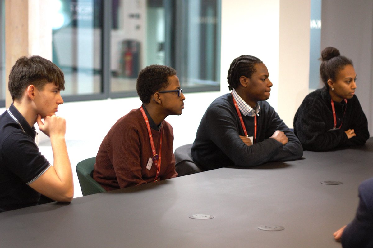 We asked students on our programmes this year what they were hoping to get out of the programme. The top three answers were:

1. Getting advice from professionals
2. Understanding the different jobs available 
3. Understanding what it's like to work in an office

(1/2)