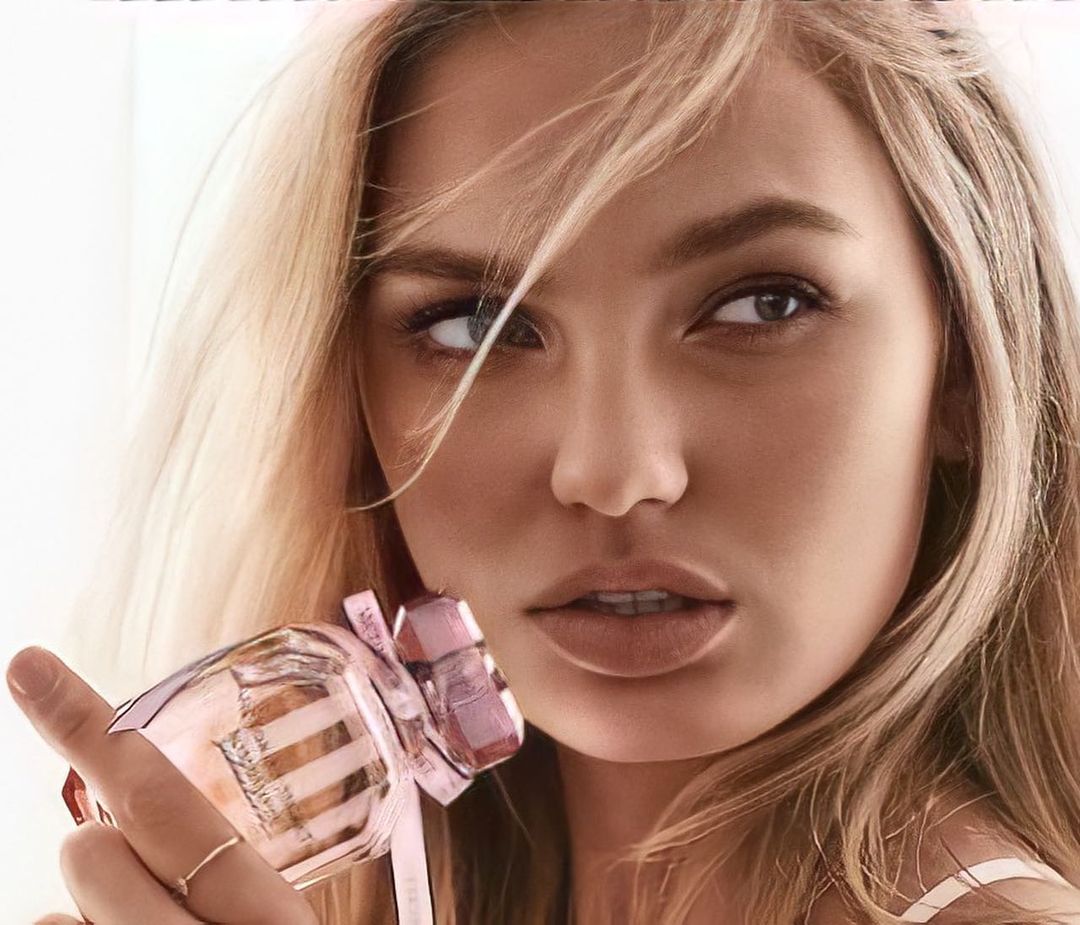 ami_vslover's tweet photo. #Romee ✨ @RomeeStrijd #RomeeStrijd #VictoriasSecret #lingerie #babydoll #perfume #fragrance #VSbeauty #beautiful #angel #fabulous #gorgeous #goddess #love #amazing #flawless #perfect #model #queen #awesome #lovely #vs #wonderful #stunning #hot #cute #pretty #cool #favorite #muse https://t.co/QrKm1kjeGd
