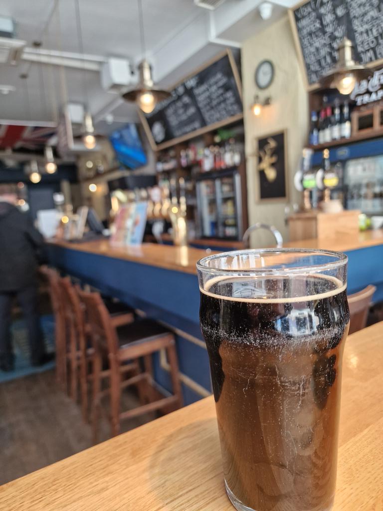 AlanHaydenVB's tweet photo. Pub 1/12
Bar &amp; Grill https://t.co/omfsCwYM26