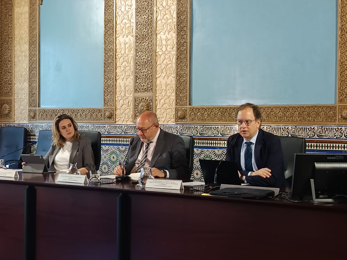 Editorial Agrícola (@edit_agricola) on Twitter photo 📍Estamos en la jornada de la Cátedra <a href="/YaraIberian/">Yara Iberian</a> de #AgriculturaRegenerativa: "El secreto está en el suelo: descubriendo la Agricultura Regenerativa".
🗣Bouchra Nakara, Dir. Gral #Yara España, Portugal y Magreb:
💬Los suelos son una responsabilidad técnica, ética y social. 📍Estamos en la jornada de la Cátedra <a href="/YaraIberian/">Yara Iberian</a> de #AgriculturaRegenerativa: "El secreto está en el suelo: descubriendo la Agricultura Regenerativa".
🗣Bouchra Nakara, Dir. Gral #Yara España, Portugal y Magreb:
💬Los suelos son una responsabilidad técnica, ética y social.