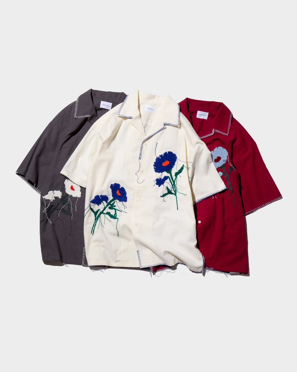 NCTドヨン様、SHINEE キー様など、昨年多くの韓国セレブの方にご着用頂いた “ flower embroidery sagara shirt “ が今年も新色を追加してアップデート。

#DOYOUNG #NCT #도영
#SHINEE #KEY #샤이니 #키
#CAMPHORWOOD #カンファーウッド #캠퍼우드