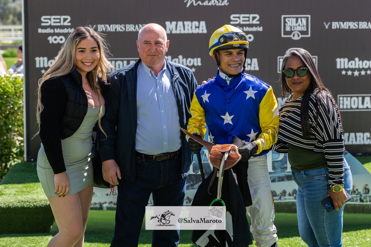 Salva (@salvamaroto3) on Twitter photo 🐴 Earthview ➡️ Earthlight y Dhan Dhana
🏇🏻 <a href="/GabrielArguinz4/">Gabriel Arguinzones</a>
- Cuadra : Canarias
- Preparación: B. Rama 🐴 Earthview ➡️ Earthlight y Dhan Dhana
🏇🏻 <a href="/GabrielArguinz4/">Gabriel Arguinzones</a>
- Cuadra : Canarias
- Preparación: B. Rama