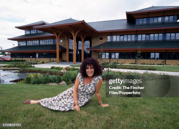 mattPGRbliss's tweet image. was I just supposed to find out by accident that the Body Shop's former headquarters in Littlehampton looked like what would happen if the Song dynasty had developed enterprise zones?