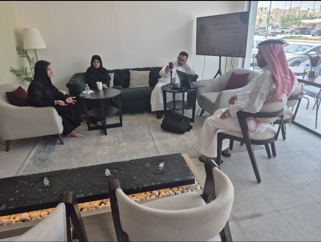 iqonah's tweet photo. سعدنا يوم السبت الماضي بلقاء مثري مع ضيفتنا المتميزة أ.حنان العتيبي🌟، مديرة أبحاث تجربة المستخدم. كان لقاءً غنياً بالأفكار💡

شكراً لكل من شاركنا هذا اللقاء🙌

شكراً ل Coffeehood على استضافة اللقاء (https://t.co/XVwRXjqxbu)

ننتظركم في لقاءاتنا القادمة! https://t.co/kLzlWVKbww