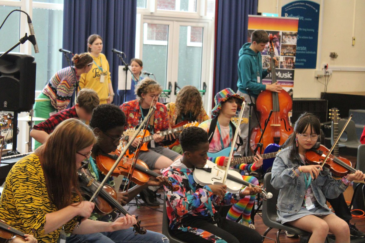 🎶 Orchestra ONE is back this half term!

Create and perform new music in just 4 days – no grades, no pressure, just creativity and collaboration.

🗓 27–30 May | 📍 Ashford

🎟 Limited places – sign up now: kent-music.com/courses/orches…