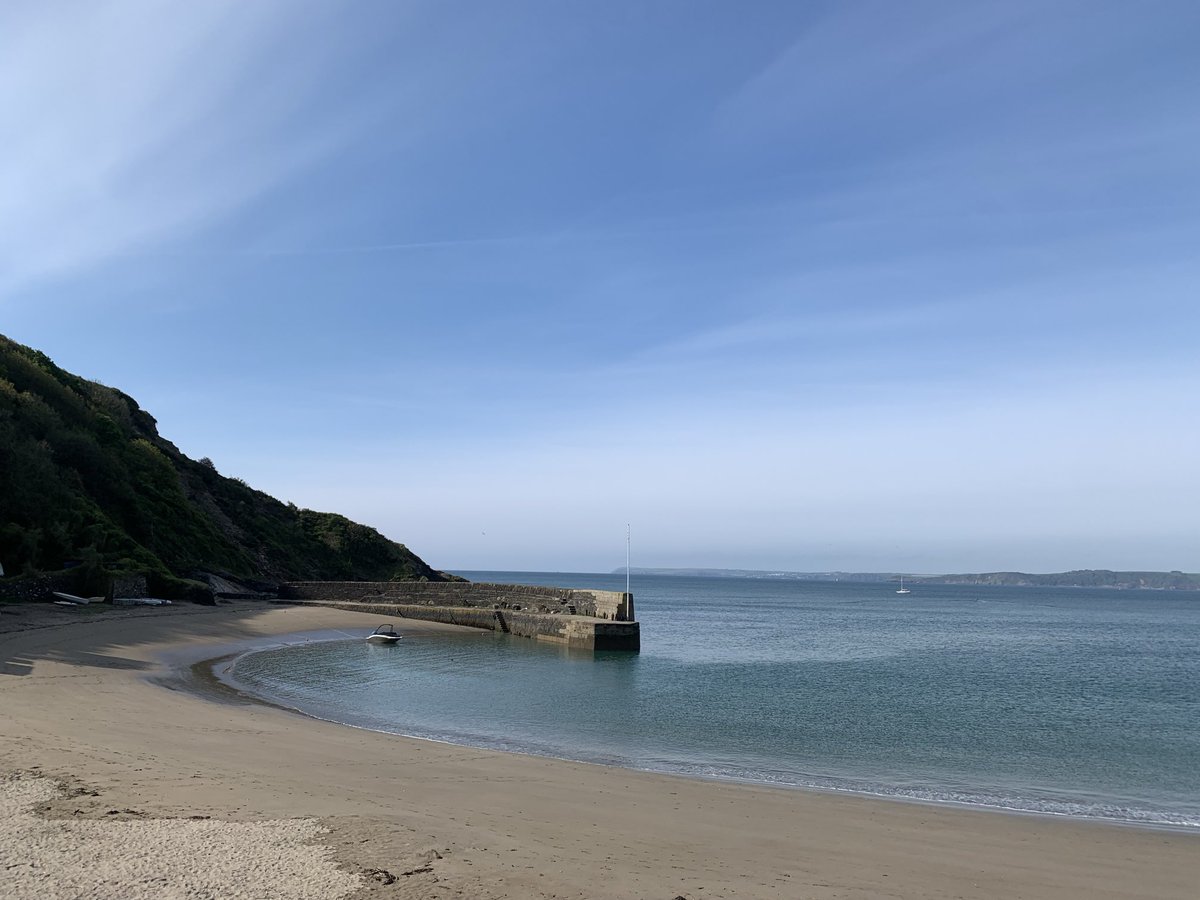 PatWilliams18's tweet image. So peaceful out there this morning #Polkerris #Cornwall