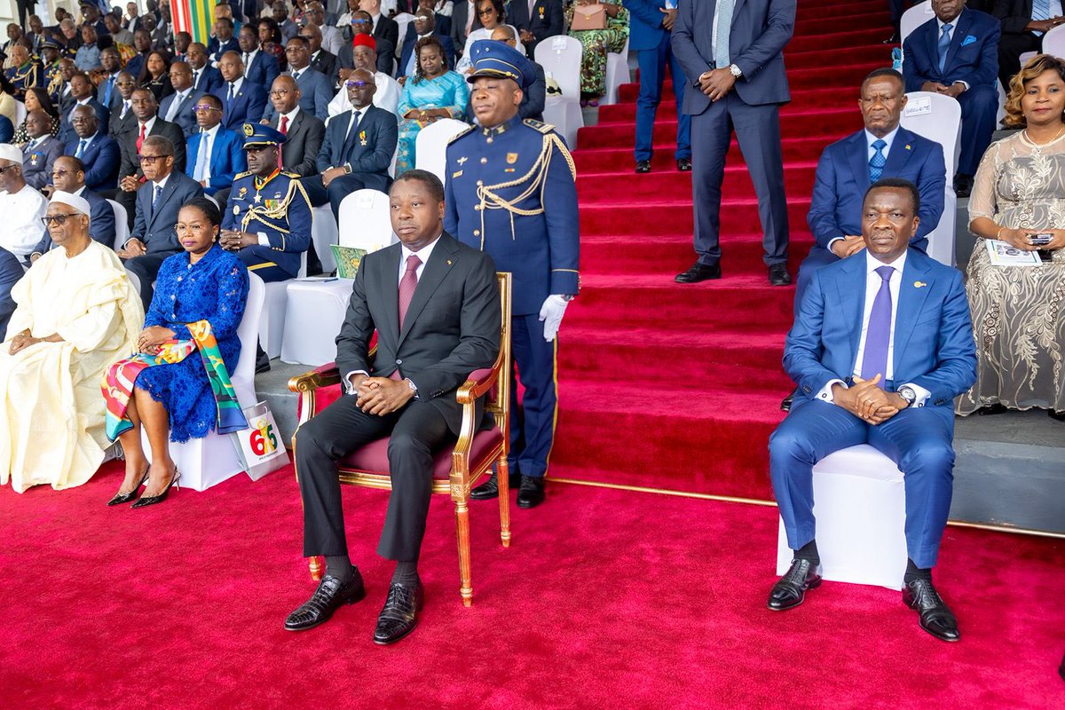 27 avril 1960-27 avril 2025. Il y a 65 ans jour pour jour, le Togo accède à la souveraineté internationale. Dans une ambiance de grande mobilisation populaire, les Togolais ont célébré cet anniversaire de l’indépendance du pays.

A cet effet, le Président de la République, Faure