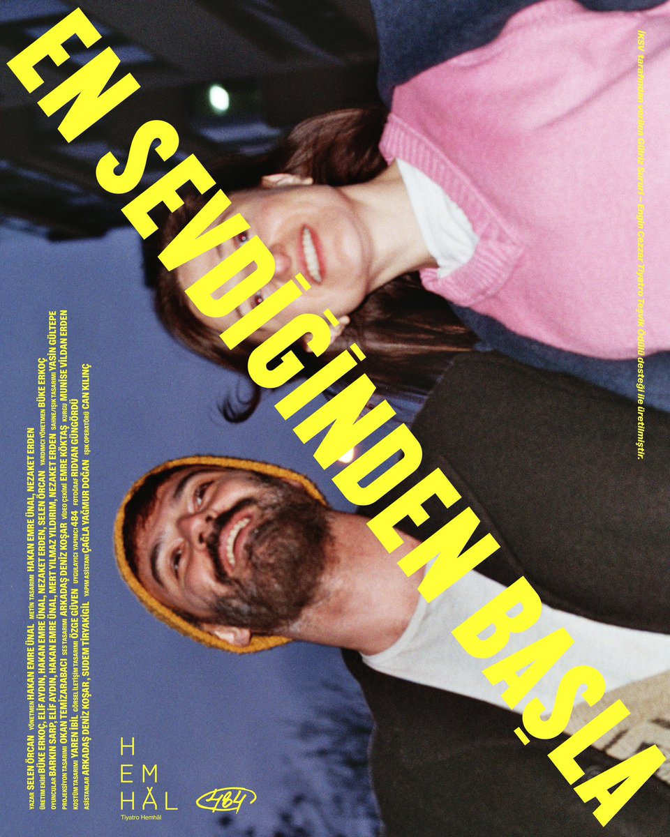 Afişimiz!* En Sevdiğinden Başla!🌼🧿❤️
Afiş tasarımımız <a href="/ozgeguven/">özge güven bıçak</a> 
Fotoğraf: @ridvangungordu 
*Birkaç farklı tasarımımız var. Sıra sıra paylaşacağız. İlk bunu çıktık. 💕

Not: İKSV tarafından verilen Gülriz Sururi Engin Cezzar Teşvik Ödülü desteği ile üretilmiştir.