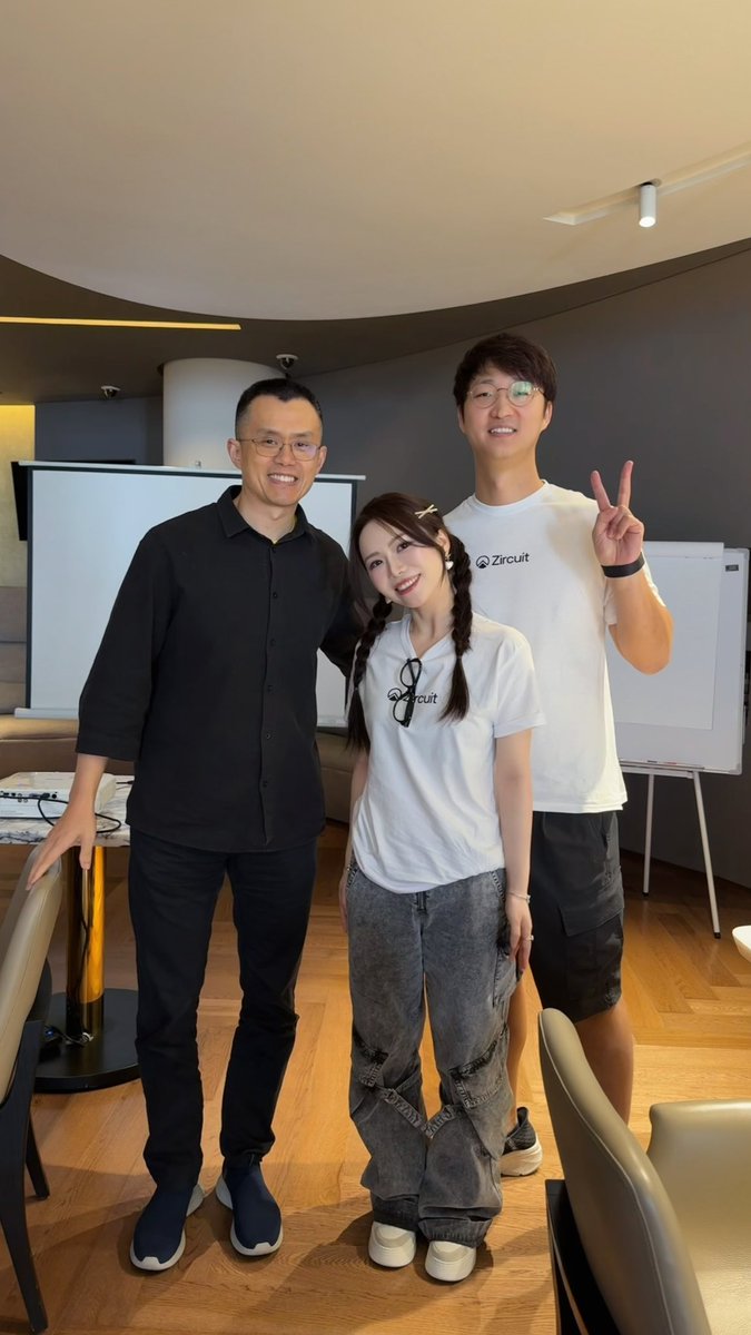 Was nice to meet the legend himself <a href="/cz_binance/">CZ 🔶 BNB</a>