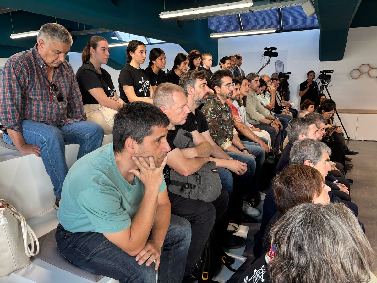 Fundación Descubre tweet media